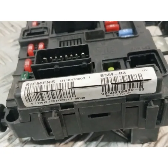 Caja Reles / Fusibles para Citroën Xsara Picasso (N68)