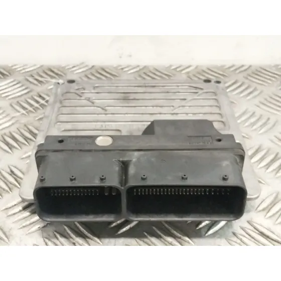 Centralita Motor Uce para Mercedes-Benz Clase C (W203)