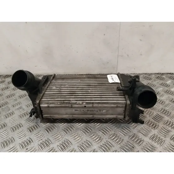 Intercooler para Toyota Yaris (_P13_)