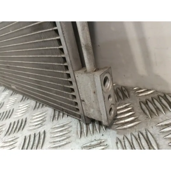 Condensador / Radiador Aire Acondicionado para Fiat Fiorino Monospace (225_)