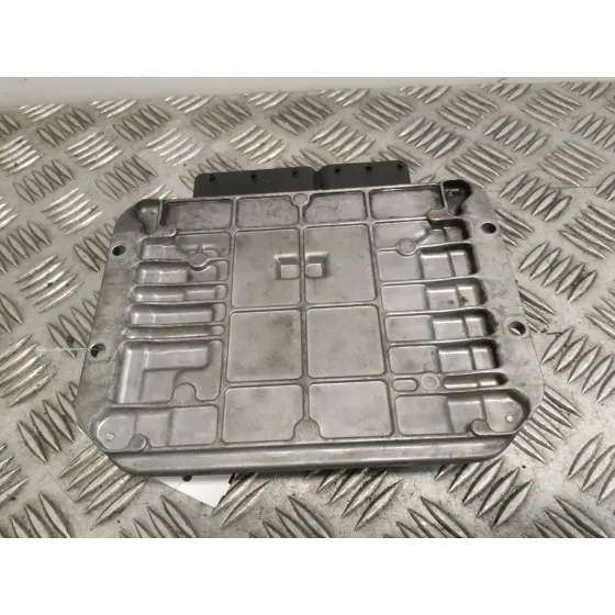 Centralita Motor Uce para Ford Fiesta V (Jh_, Jd_)