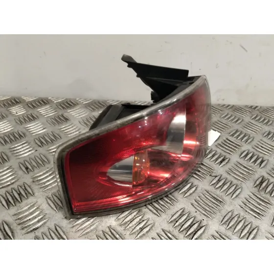 Piloto Trasero Izquierdo para Seat Ibiza Iii (6L1)