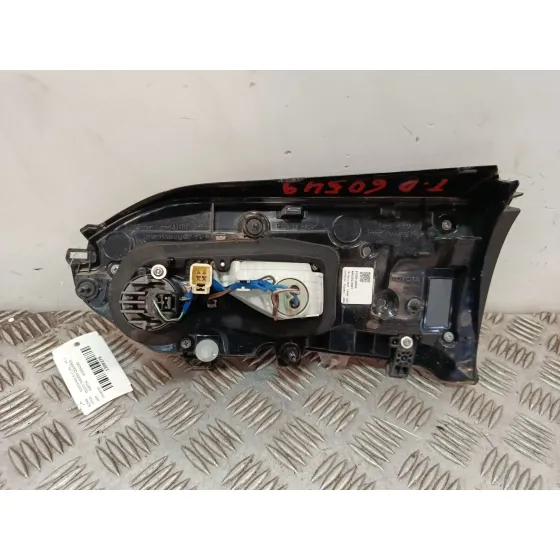 Piloto Trasero Izquierdo Porton para Toyota Rav 4 V (_A5_, _H5_)