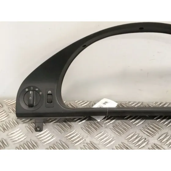 Moldura para Bmw 5 (E39)