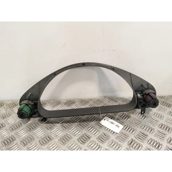 Moldura para Bmw 5 (E39)