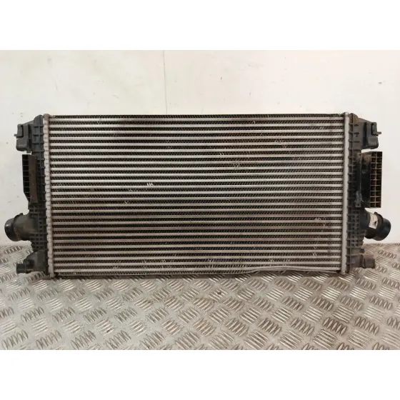 Intercooler para Opel Astra J (P10)
