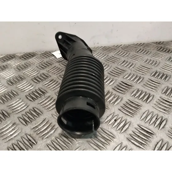 Tubo para Mazda 3 (Bk)