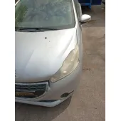 Faro Izquierdo para Peugeot 208 I (Ca_, Cc_)