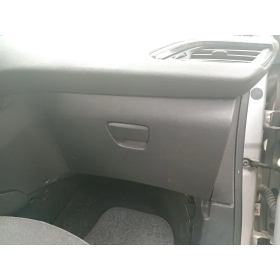 Guantera para Peugeot 208 I (Ca_, Cc_)