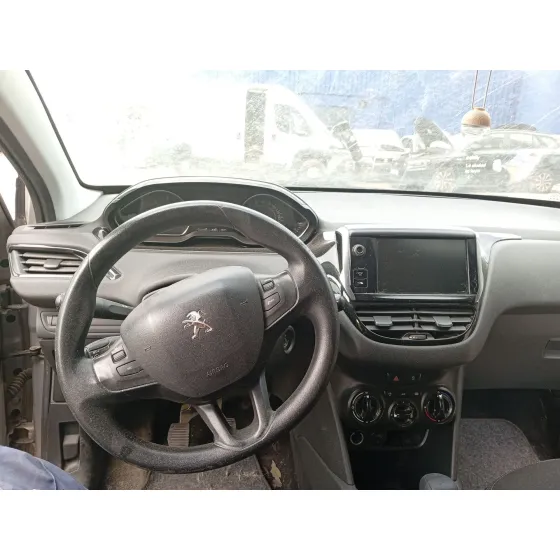 Salpicadero para Peugeot 208 I (Ca_, Cc_)