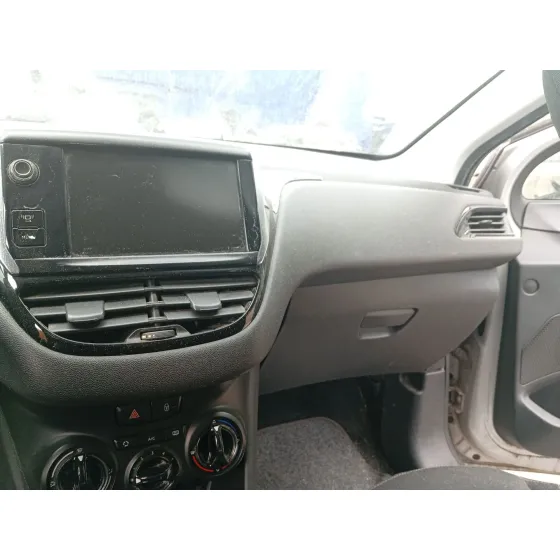 Salpicadero para Peugeot 208 I (Ca_, Cc_)