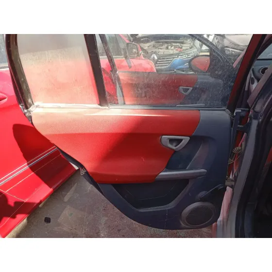Guarnecido Puerta Trasera Izquierda para Smart Forfour (454)