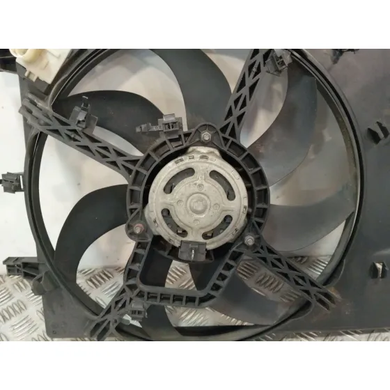 Electroventilador para Opel Corsa D (S07)