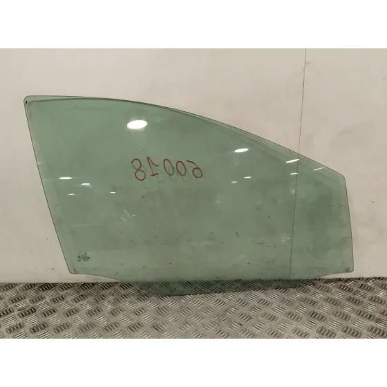 Luna Delantera Izquierda para Mercedes-Benz Clase A (W169)