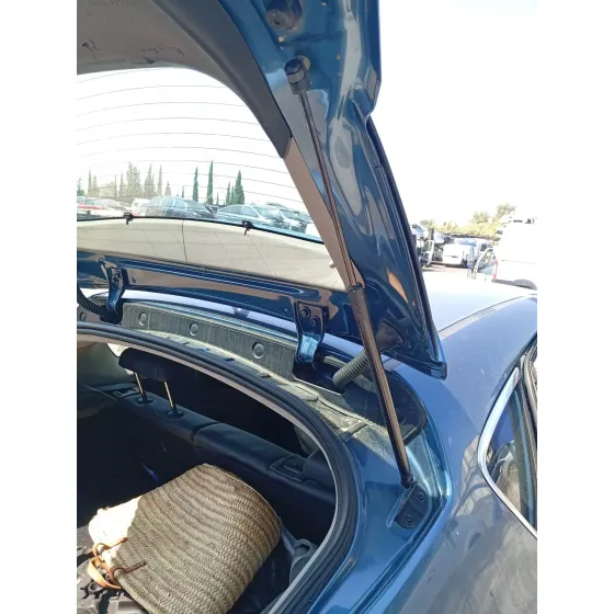 Amortiguadores Maletero / Porton para Opel Astra J (P10)