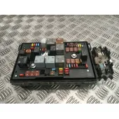 Caja Reles / Fusibles para Opel Astra J (P10)