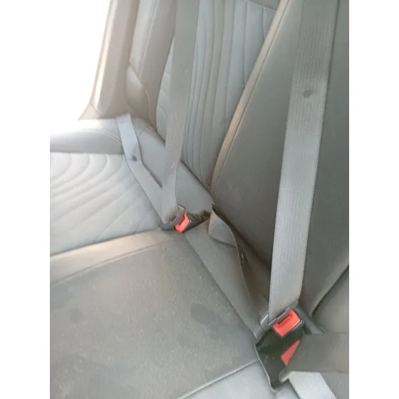 Enganche Cinturon Trasero Derecho para Opel Astra J (P10)