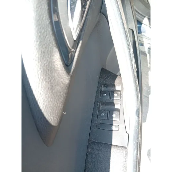 Mando Elevalunas Delantero Izquierdo para Opel Astra J (P10)