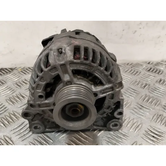 Alternador para Volkswagen Golf V (1K1)