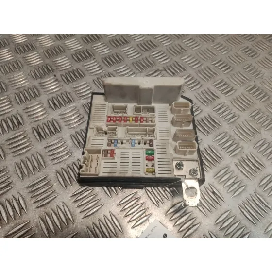Caja Reles / Fusibles para Renault Megane Ii (Bm0/1_, Cm0/1_)