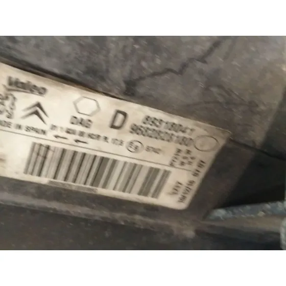 Faro Derecho para Peugeot Partner Furgoneta/Monovolumen