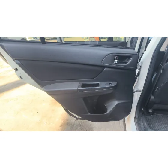 Guarnecido Puerta Trasera Izquierda para Subaru Xv (_Gp_)