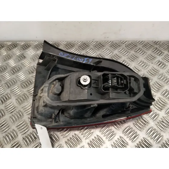 Piloto Trasero Izquierdo para Renault Twingo Ii (Cn0_)