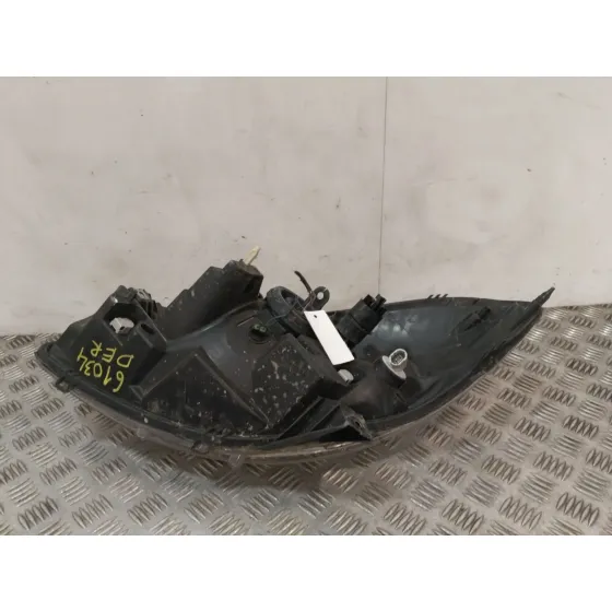 Faro Derecho para Dacia Sandero (Bs_)