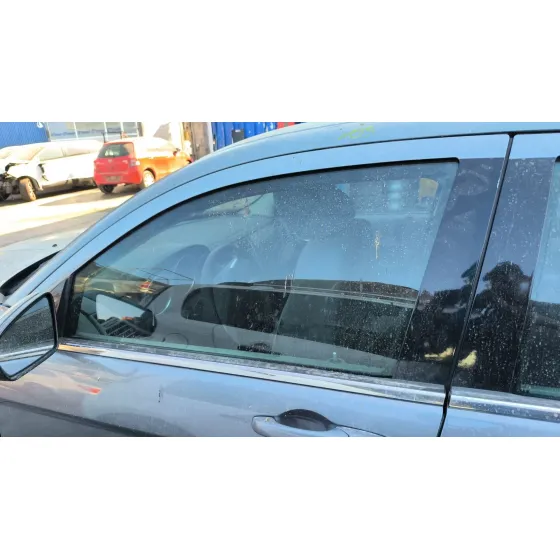 Luna Delantera Izquierda para Chrysler Sebring (Js)