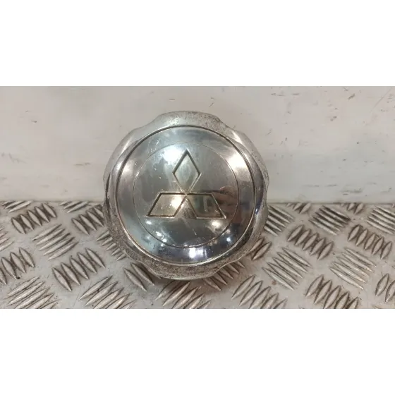 Tapacubos para Mitsubishi Montero (L04_G, L14_G)