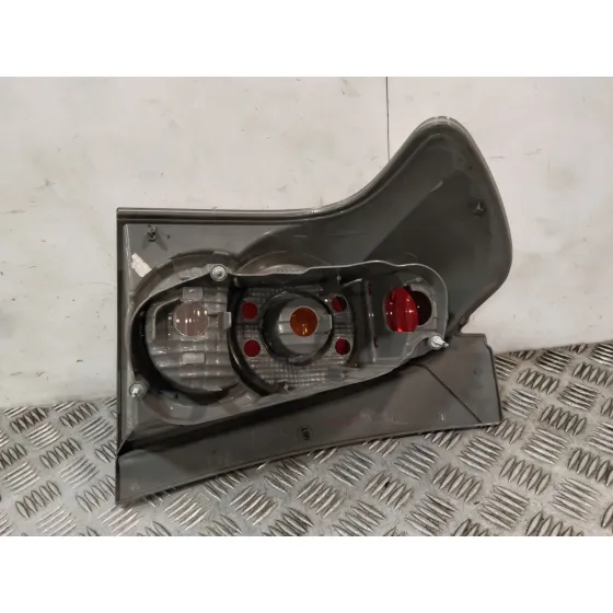 Piloto Trasero Derecho para Toyota Corolla Verso (Zer_, Zze12_, R1_)