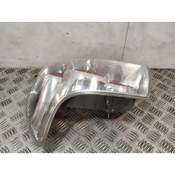 Piloto Trasero Izquierdo para Toyota Corolla Verso (Zer_, Zze12_, R1_)