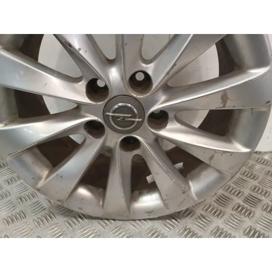 Llanta para Opel Zafira / Zafira Family B (A05)
