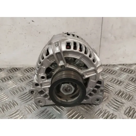 Alternador para Nissan Atleon 120