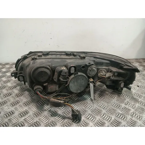 Faro Derecho para Volvo S60 I (384)