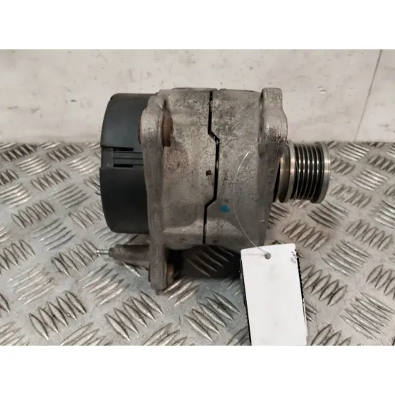Alternador para Seat Inca (6K9)