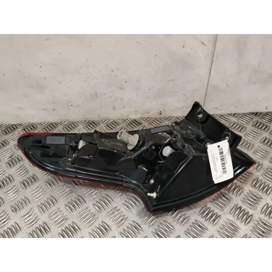 Piloto Trasero Derecho para Nissan Qashqai Ii (J11, J11_)