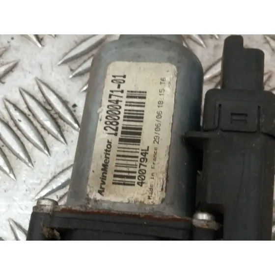 Elevalunas Delantero Izquierdo para Renault Megane Ii (Bm0/1_, Cm0/1_)