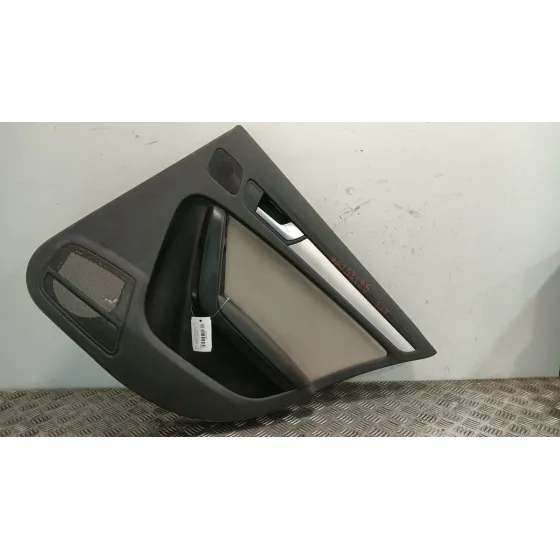 Guarnecido Puerta Trasera Derecha para Audi A4 Allroad Quattro (8K)