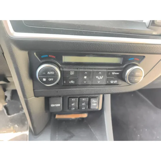 Mando Climatizador para Toyota Auris (_E18_)
