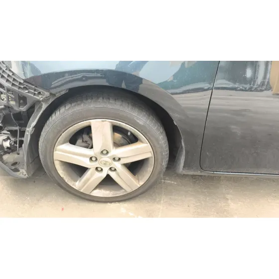 Mangueta Delantera Izquierda para Toyota Auris (_E18_)