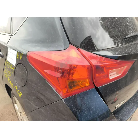 Piloto Trasero Izquierdo para Toyota Auris (_E18_)