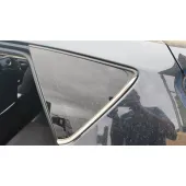 Luna Custodia Trasera Izquierda para Toyota Auris (_E18_)