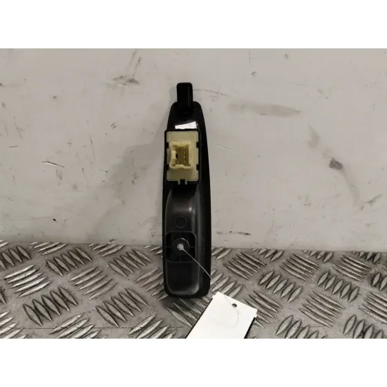 Mando Elevalunas Trasero Derecho para Renault Clio Iv (Bh_)