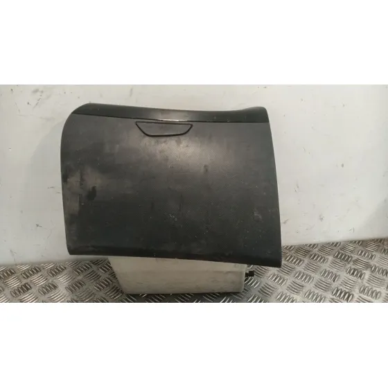 Guantera para Renault Captur