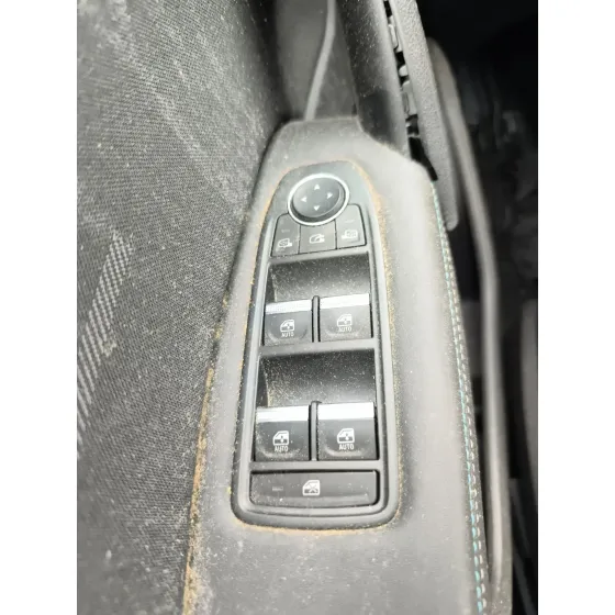 Mando Elevalunas Delantero Izquierdo para Renault Captur Ii (Hf_)