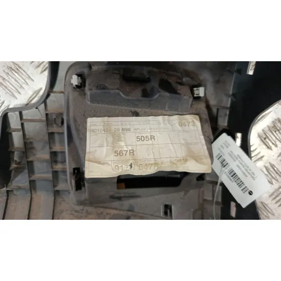 Moldura Puerta Delantera Derecha para Renault Clio Iv (Bh_)