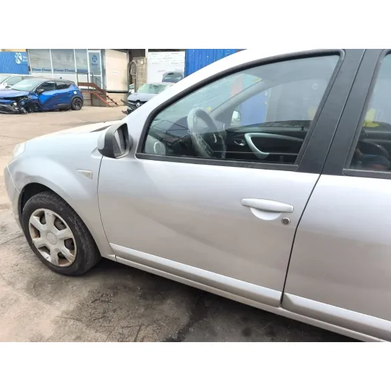 Puerta Delantera Izquierda para Dacia Sandero (Bs_)