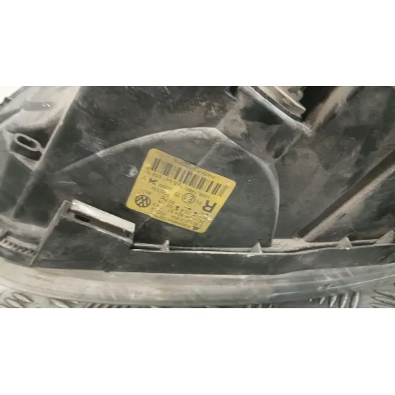Faro Derecho para Volkswagen Golf V (1K1)