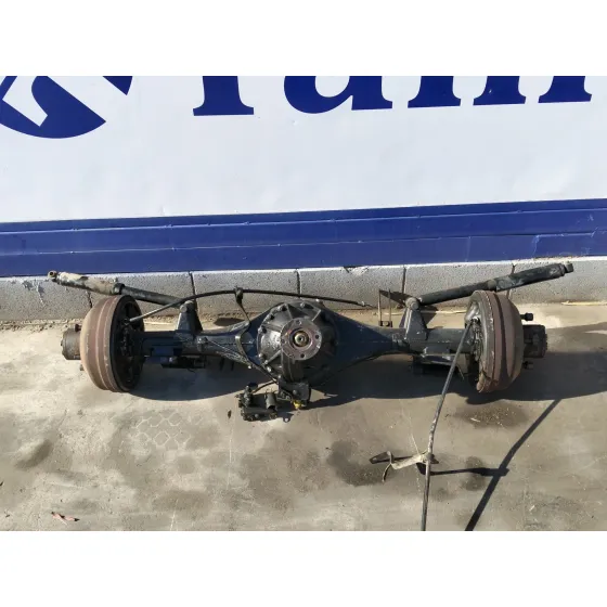 Puente Trasero para Nissan Terrano Ii (R20)